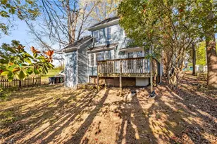 4 Holdsworth Ct, Greensboro, NC 27455 - Photo 7