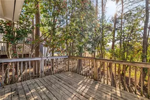 4 Holdsworth Ct, Greensboro, NC 27455 - Photo 9