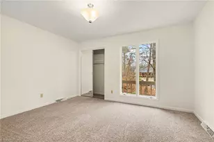 1711 Hanging Valley Ct, Kernersville, NC 27284 - Photo 9