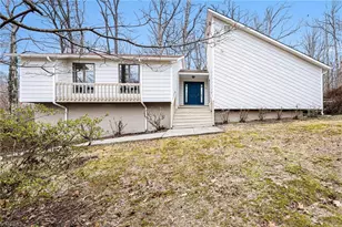 1711 Hanging Valley Ct, Kernersville, NC 27284 - Photo 1