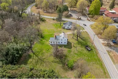 606 E Springfield Road, High Point, NC 27263 - Photo 31