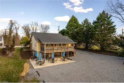 913 N Bridge Street, Elkin, NC 28621 - Photo 31