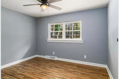 915 Fairview Drive, Lexington, NC 27292 - Photo 23