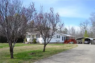 1045 Hub Justice Rd, Pine Hall, NC 27042 - Photo 3