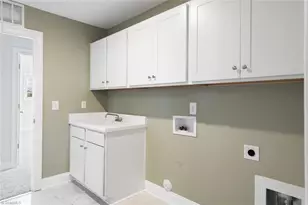 3082 Cascade Dr, Burlington, NC 27217 - Photo 31