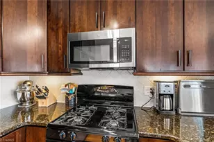 135 Valleyoak Ct, Clemmons, NC 27012 - Photo 15