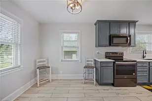 1515 Woodland Ave, Burlington, NC 27215 - Photo 7