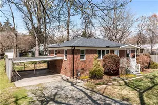 1515 Woodland Ave, Burlington, NC 27215 - Photo 3