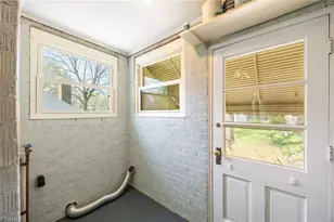 1515 Woodland Ave, Burlington, NC 27215 - Photo 13