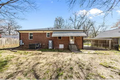 1515 Woodland Avenue, Burlington, NC 27215 - Photo 25