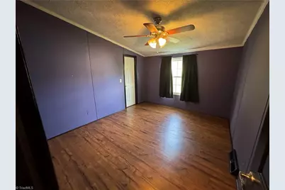 3932 Piney Mountain Road, Walnut Cove, NC 27052 - Photo 37