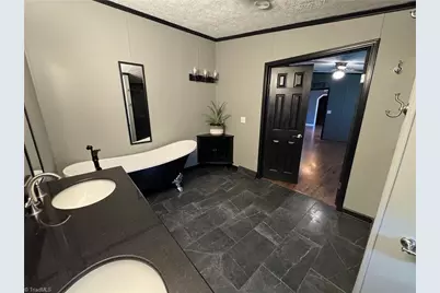 3932 Piney Mountain Road, Walnut Cove, NC 27052 - Photo 43