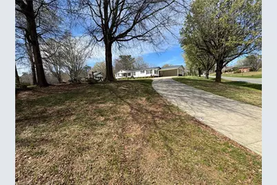 3932 Piney Mountain Road, Walnut Cove, NC 27052 - Photo 5