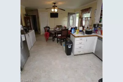 499 Raymond Street, Mocksville, NC 27028 - Photo 3