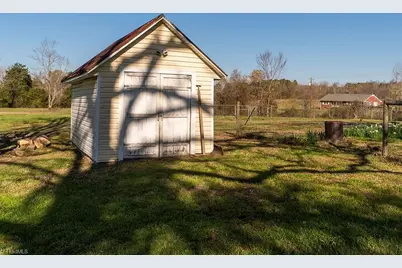 5448 Mount Vernon Church Road, Burlington, NC 27217 - Photo 41