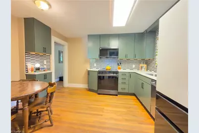 856 Bellview Street, Winston-Salem, NC 27103 - Photo 9