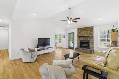 130 Bud Road, Reidsville, NC 27320 - Photo 7