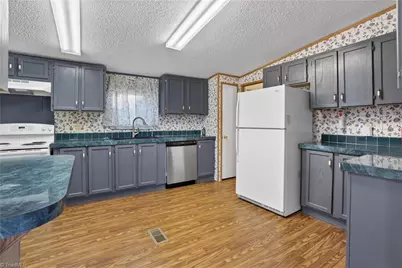 1202 Red Sunset Place, Siler City, NC 27344 - Photo 17