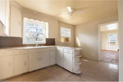 1447 Bretton Street, Winston-Salem, NC 27107 - Photo 5