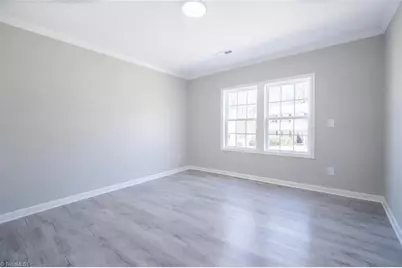 3 Ivyglen Court, Greensboro, NC 27406 - Photo 11