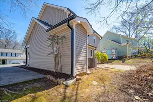 3 Ivyglen Ct, Greensboro, NC 27406 - Photo 23