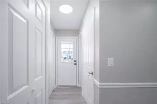 3 Ivyglen Ct, Greensboro, NC 27406 - Photo 19