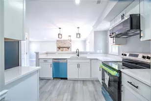 3 Ivyglen Ct, Greensboro, NC 27406 - Photo 9