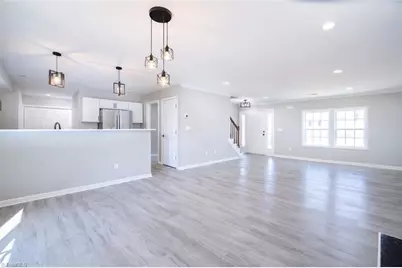 3 Ivyglen Court, Greensboro, NC 27406 - Photo 7