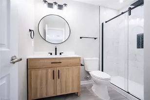 3 Ivyglen Ct, Greensboro, NC 27406 - Photo 15