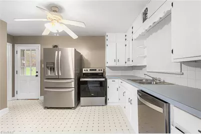 2050 Willowee Lane, Winston-Salem, NC 27127 - Photo 11