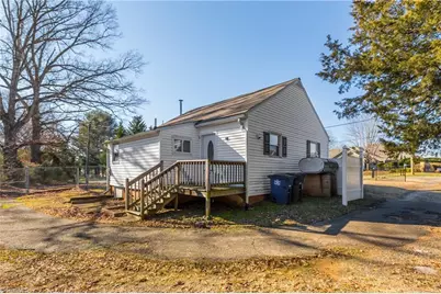 2465 Griffith Road, Winston-Salem, NC 27103 - Photo 21