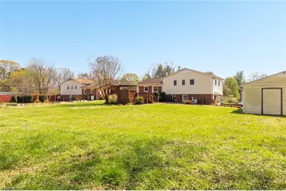 4661 Kings Gate Drive, Winston-Salem, NC 27101 - Photo 33