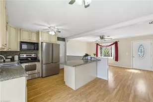 4661 Kings Gate Dr, Winston-Salem, NC 27101 - Photo 13