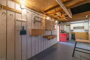 4661 Kings Gate Dr, Winston-Salem, NC 27101 - Photo 39