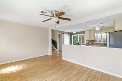 4661 Kings Gate Drive, Winston-Salem, NC 27101 - Photo 9