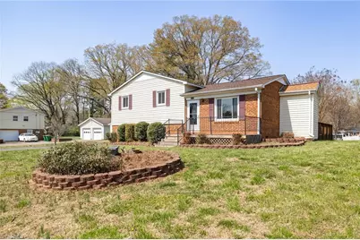 4661 Kings Gate Drive, Winston-Salem, NC 27101 - Photo 5