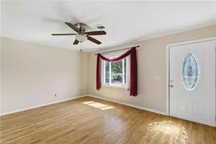 4661 Kings Gate Dr, Winston-Salem, NC 27101 - Photo 11