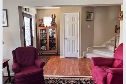 575 Lakewood Glen Court, Winston-Salem, NC 27107 - Photo 5