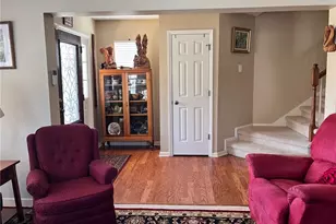 575 Lakewood Glen Ct, Winston-Salem, NC 27107 - Photo 5