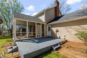 5412 Hanover Park Dr, Winston-Salem, NC 27103 - Photo 45