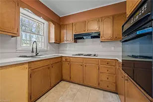 523 & 525 Carlann Valley Rd, McLeansville, NC 27301 - Photo 9