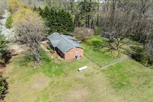 523 & 525 Carlann Valley Rd, McLeansville, NC 27301 - Photo 27