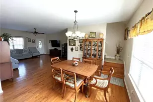 6715 Hockett Country Ln, Pleasant Garden, NC 27313 - Photo 7