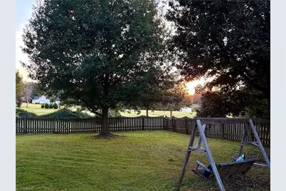 6715 Hockett Country Lane, Pleasant Garden, NC 27313 - Photo 33