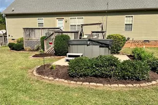 6715 Hockett Country Ln, Pleasant Garden, NC 27313 - Photo 27