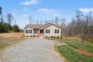 317 Keystone Dr, Summerfield, NC 27358 - Photo 27
