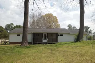 4077 Ramseur Julian Rd, Liberty, NC 27298 - Photo 3