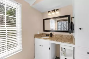1811 W Friendly Ave, Greensboro, NC 27403 - Photo 23