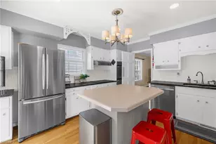 1811 W Friendly Ave, Greensboro, NC 27403 - Photo 5