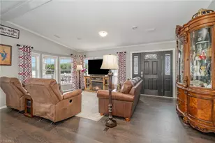 141 Badin Lk Cir, New London, NC 28127 - Photo 5